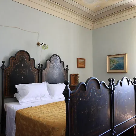 Castello Del Poderetto Bed & Breakfast